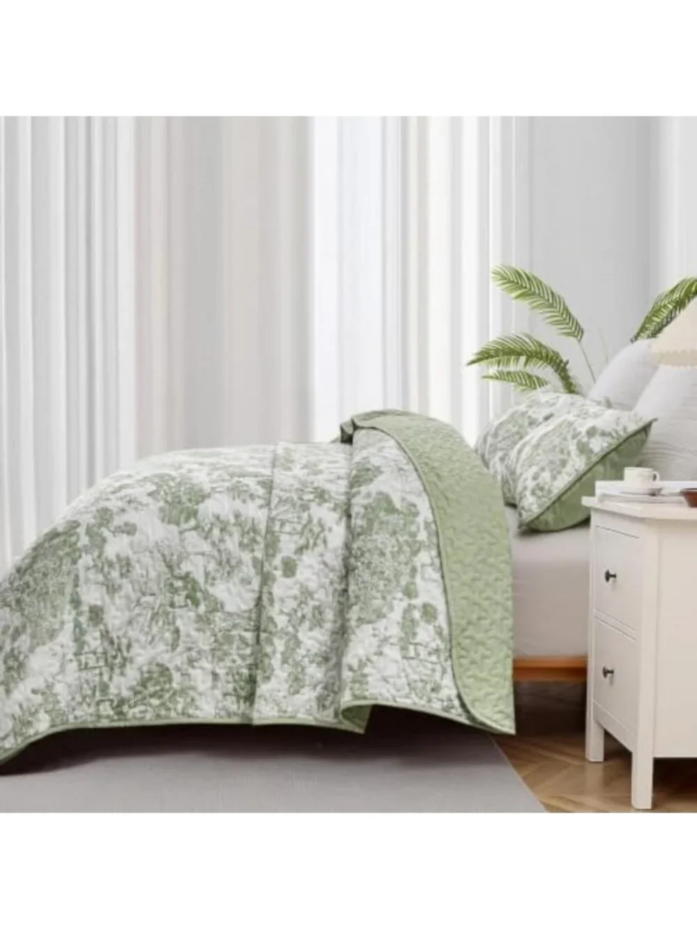 Botanical Twin XL Quilt Set - Sage Green Dorm Bedding, Cozy Floral Design